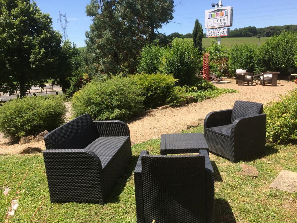 La Roseliere Hotell Saint-Quentin-Fallavier Eksteriør bilde